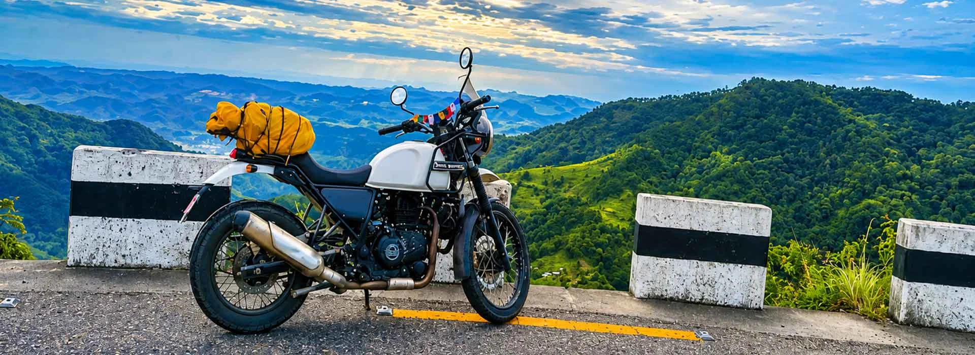 Upper Mustang Motorcycle Tour