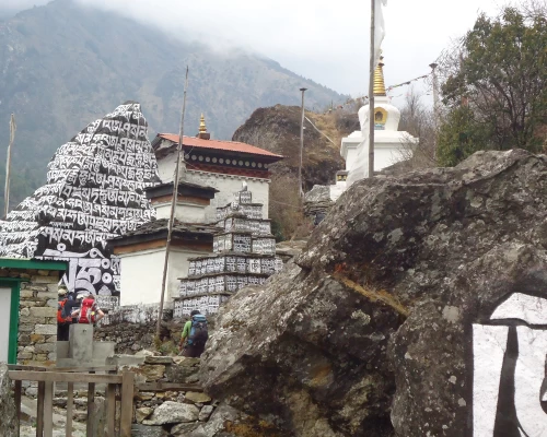 Everest Sherpa Village Trekking 